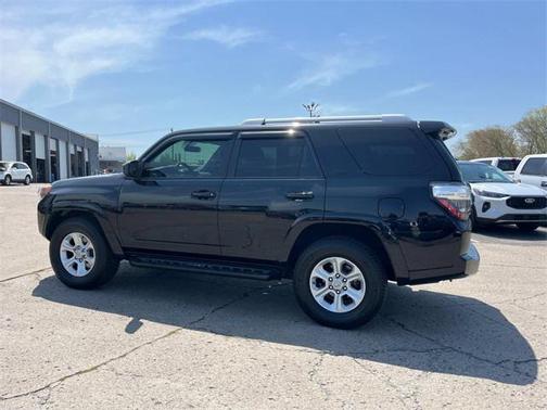 2017 Toyota 4Runner SR5