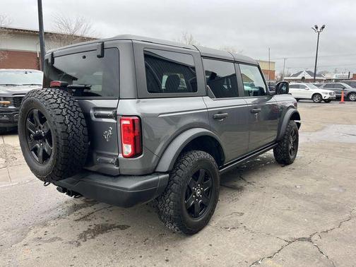 2024 Ford Bronco Black Diamond