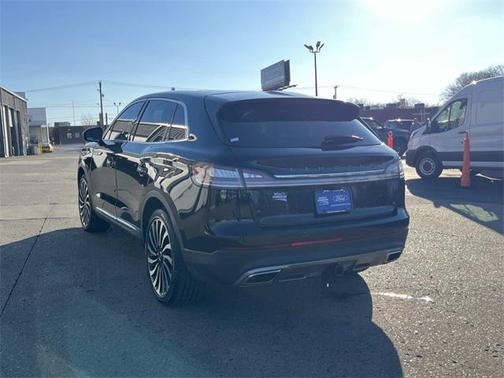 2023 Lincoln Nautilus Black Label