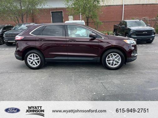 Burgundy Velvet Metallic Tinted Clearcoat 2024 Ford Edge SEL