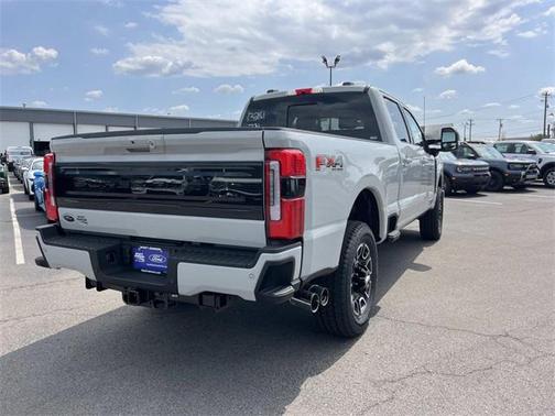 2026 Ford F-250 Platinum