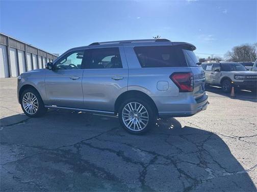 2024 Ford Expedition Platinum