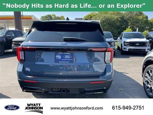2025 Ford Explorer ST-Line