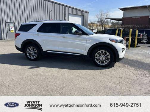 Star White Metallic Tri-Coat 2023 Ford Explorer Limited