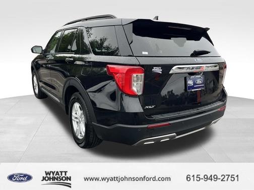 AGATE BLACK METALLIC 2023 Ford Explorer XLT