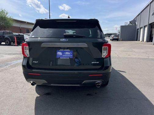 Forged Green Metallic 2024 Ford Explorer XLT