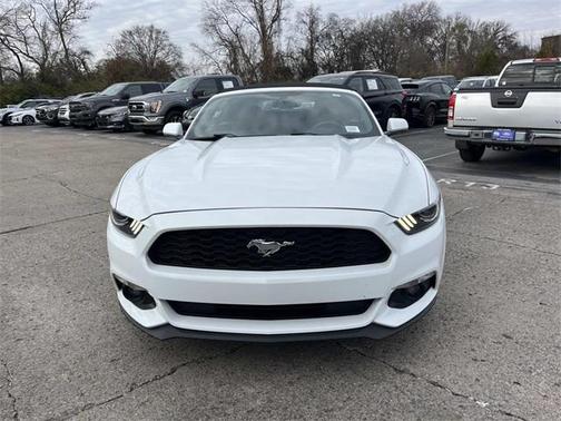2017 Ford Mustang V6