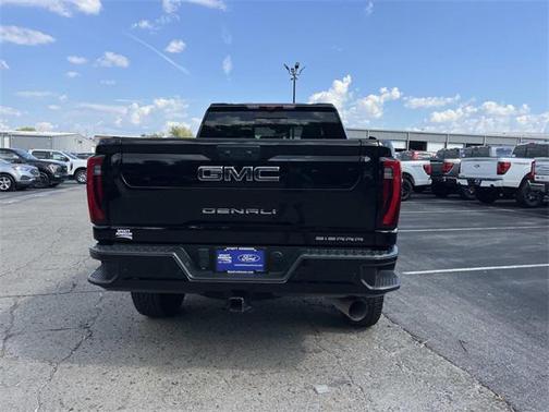 2024 GMC Sierra 2500 Denali Ultimate