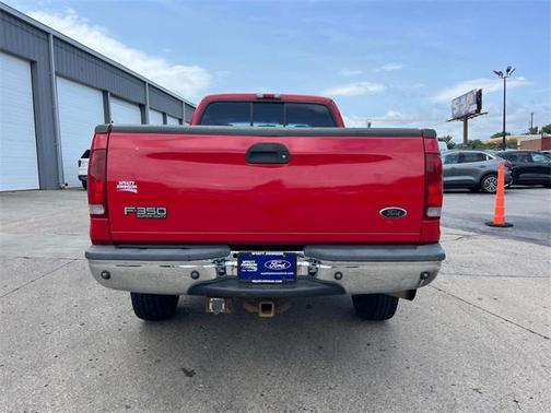 2004 Ford F-350 Lariat