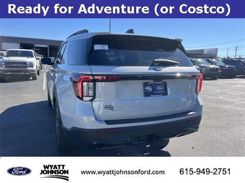 2026 Ford Explorer ST-Line