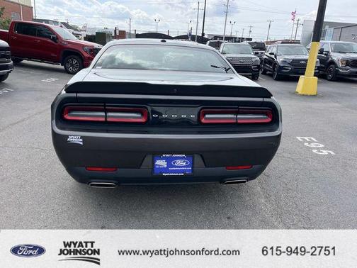 Granite Pearlcoat 2023 Dodge Challenger SXT