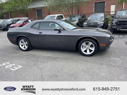 Granite Pearlcoat 2023 Dodge Challenger SXT