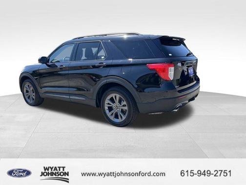 Agate Black Metallic 2023 Ford Explorer XLT