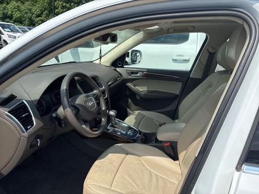 2015 Audi Q5 2.0T Premium Plus