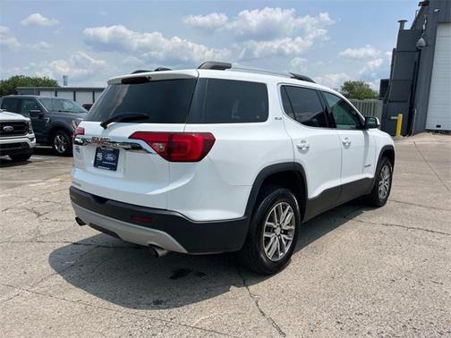 2019 GMC Acadia SLE-2