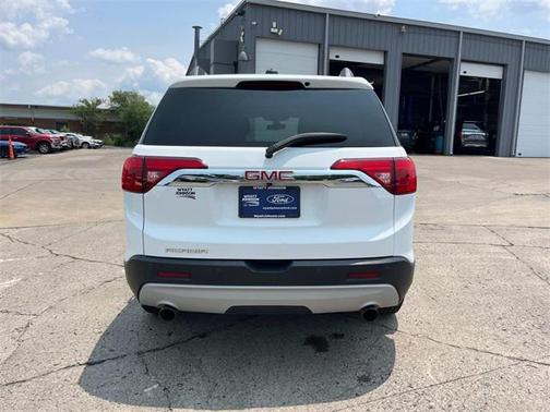 2019 GMC Acadia SLE-2