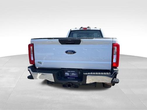 OXFORD WHITE 2024 Ford F-250 XL