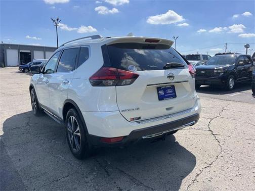 2017 Nissan Rogue SL