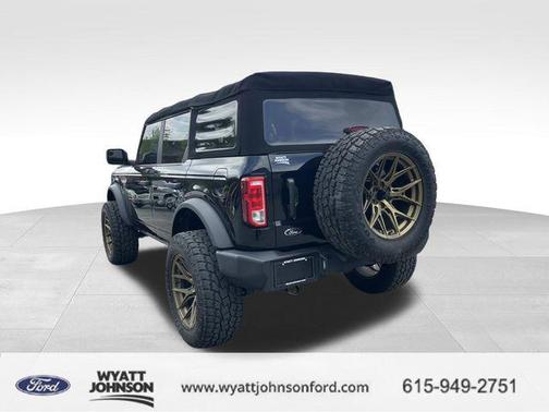 Shadow Black 2022 Ford Bronco Base