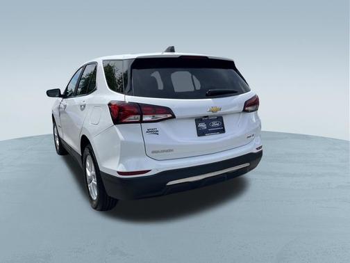 Summit White 2024 Chevrolet Equinox LT