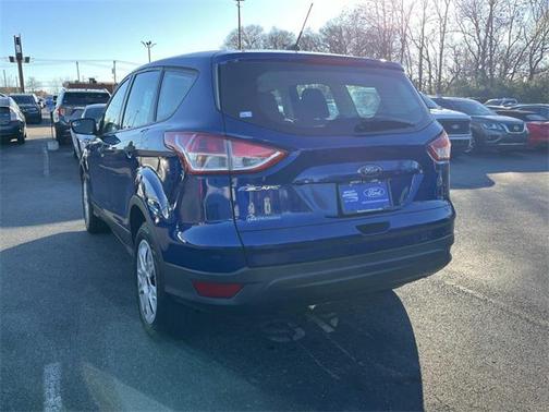 2016 Ford Escape S