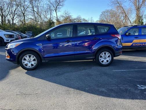 2016 Ford Escape S