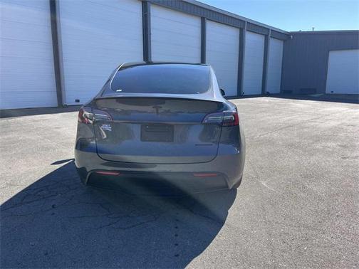 2022 Tesla Model Y Performance Dual Motor All-Wheel Drive