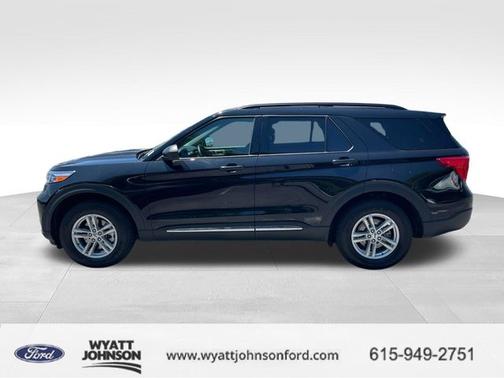 AGATE BLACK METALLIC 2022 Ford Explorer XLT