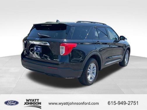 AGATE BLACK METALLIC 2022 Ford Explorer XLT