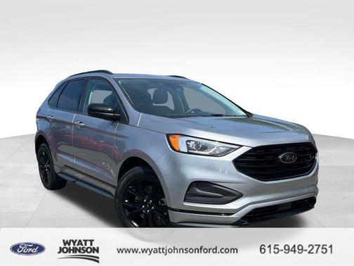 ICONIC SILVER 2022 Ford Edge SE