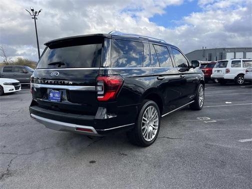 2023 Ford Expedition Platinum