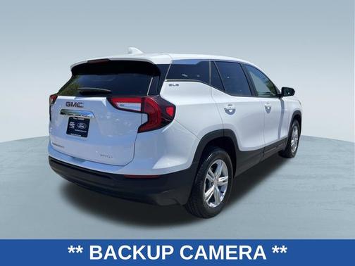 Summit White 2024 GMC Terrain SLE