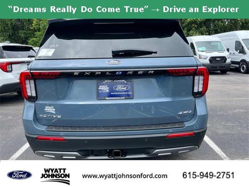 2025 Ford Explorer Active