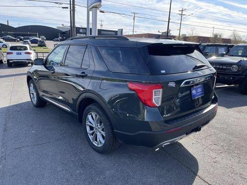 Forged Green Metallic 2023 Ford Explorer XLT