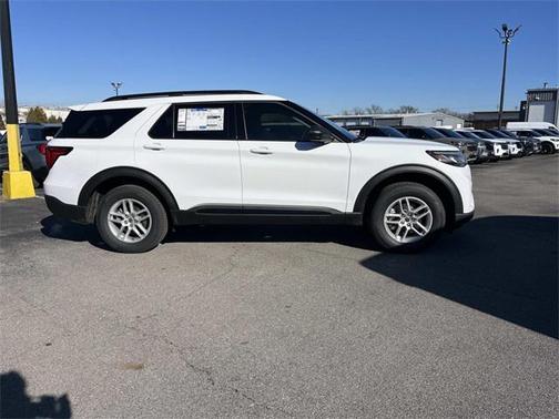 2026 Ford Explorer Active (200A)