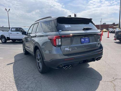 Carbonized Gray Metallic 2026 Ford Explorer ST