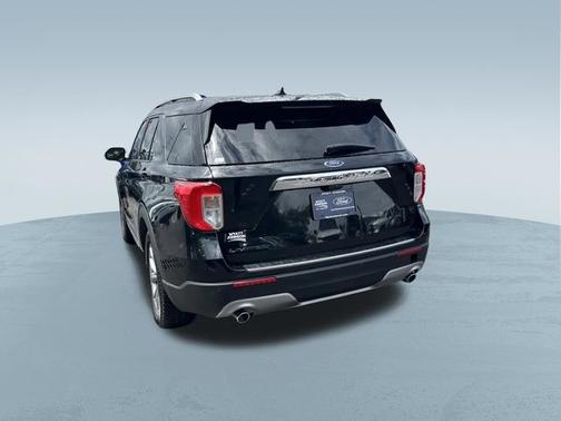 AGATE BLACK METALLIC 2021 Ford Explorer LIMITED