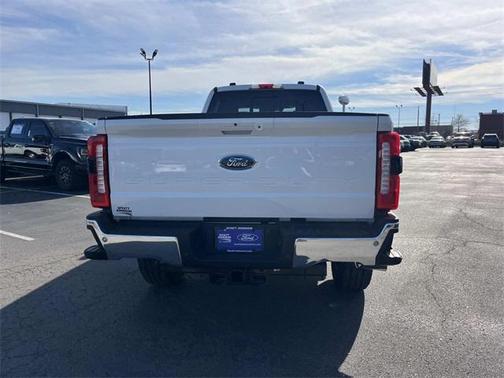 2026 Ford F-350 Lariat