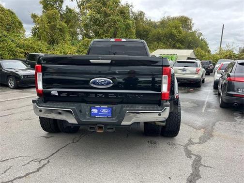 2017 Ford F-350 Lariat