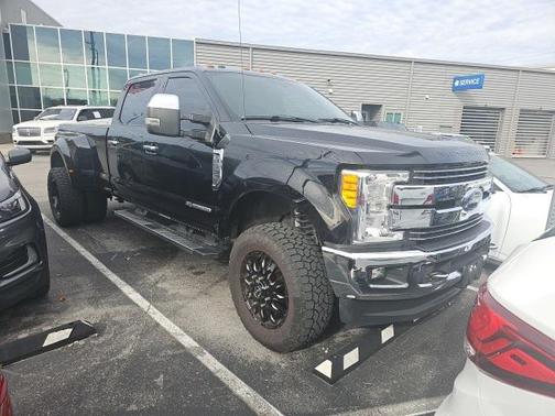 2017 Ford F-350 Lariat
