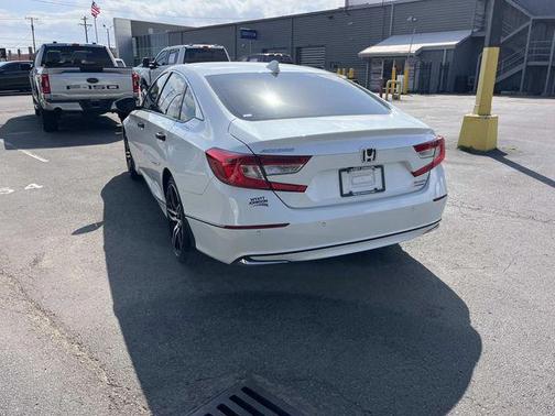 2022 Honda Accord Hybrid Touring