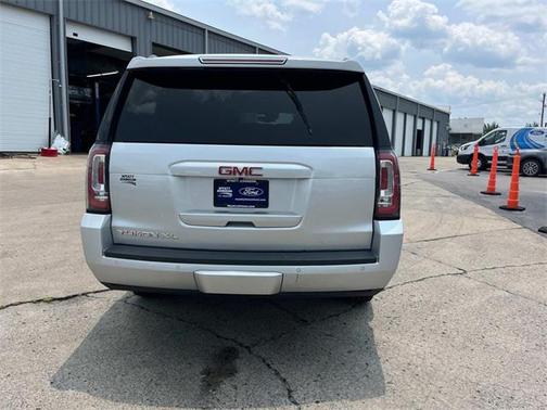2019 GMC Yukon XL SLT