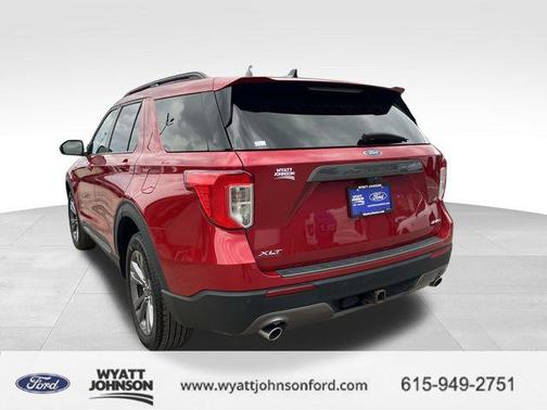 RAPID RED MET TINTED CC 2022 Ford Explorer XLT