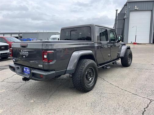2021 Jeep Gladiator Overland