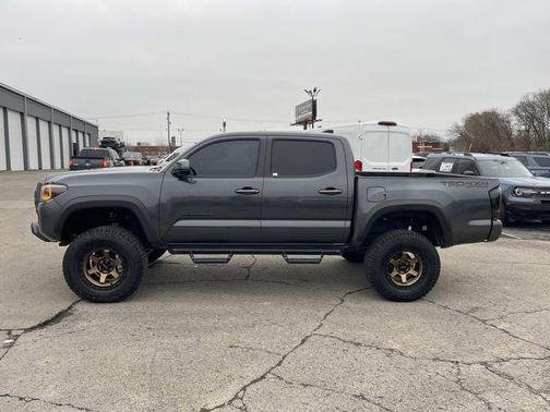 2023 Toyota Tacoma TRD Off Road