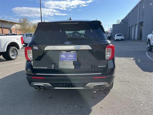 2023 Ford Explorer Platinum