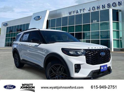 Star White Metallic Tri-Coat 2026 Ford Explorer ST