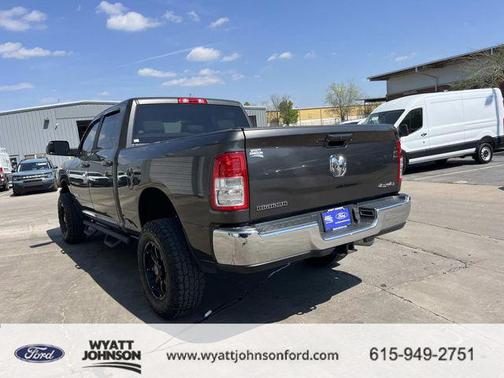 Granite Crystal Metallic Clearcoat 2022 RAM 2500 Big Horn Crew Cab 4x4 6'4' Box