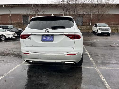 2024 Buick Enclave Premium FWD