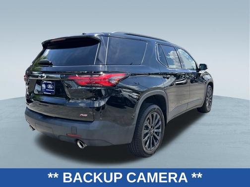 Mosaic Black Metallic 2023 Chevrolet Traverse RS